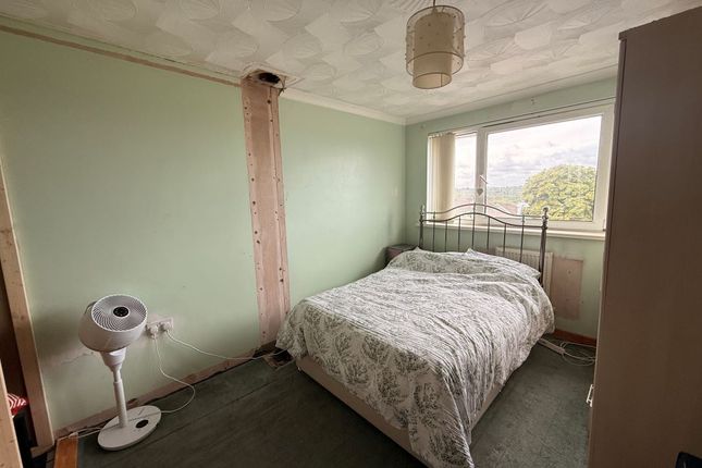 33, Heol Will George, Swansea photo 5
