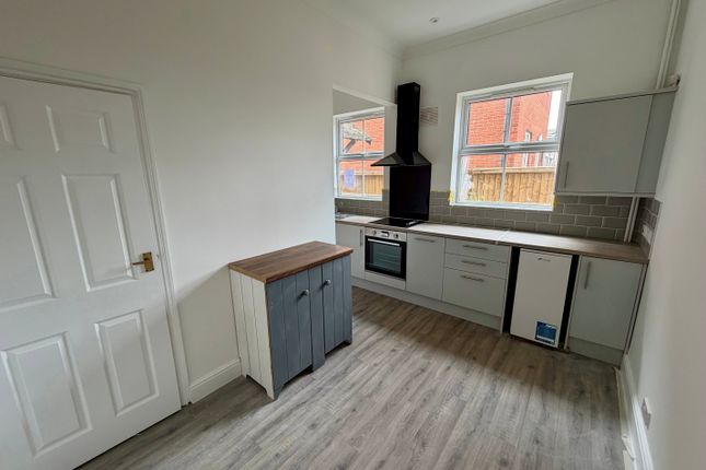 Flat 1, 31, High Street, THETFORD photo 2