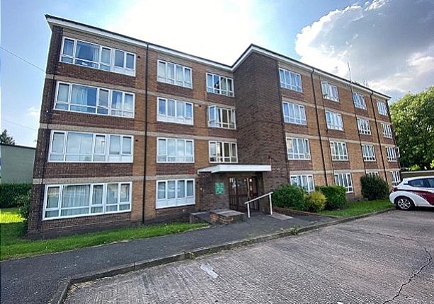 Thumbnail Flat to rent in Aldersley Road, Tettenhall, Wolverhampton