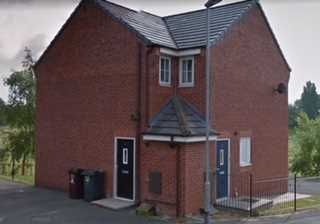 2 bed flat to rent in Wood Close, Kirkby, Liverpool L32