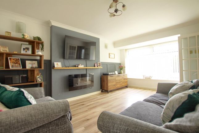 55, Lulsgate, Stockton-On-Tees photo 3