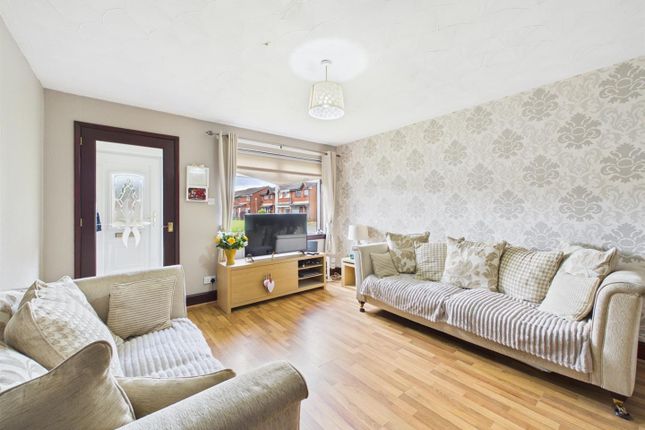 30, Maukinfauld Court, Glasgow photo 2