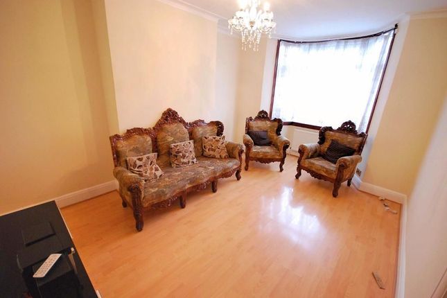 90 NORTON ROAD, WEMBLEY photo 2