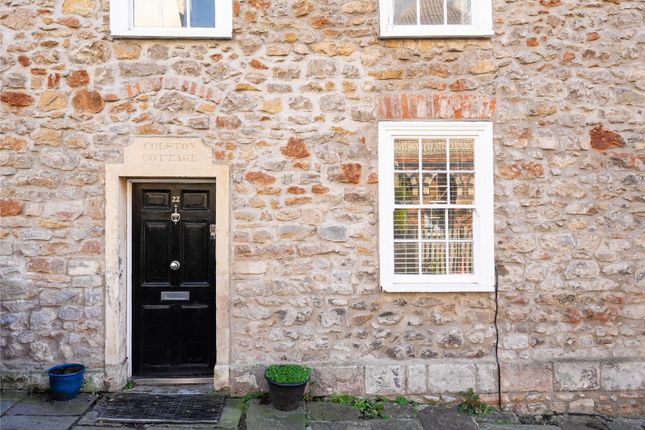 Cottage to rent in Richmond Dale, Bristol