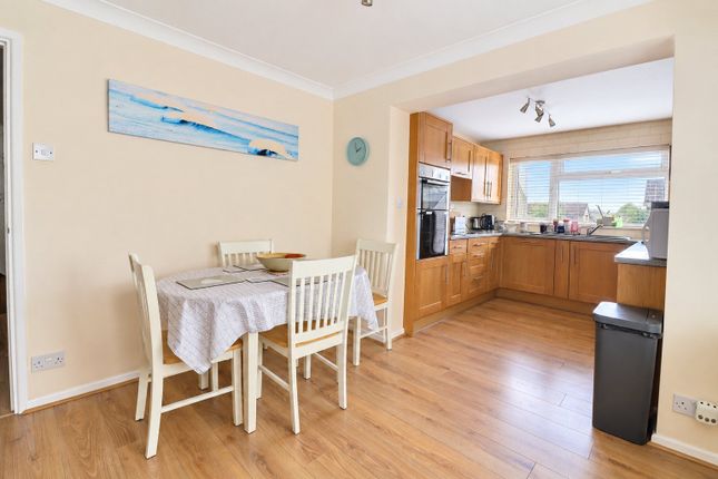 17 Burwood Road, Torrington Devon, Devon photo 4