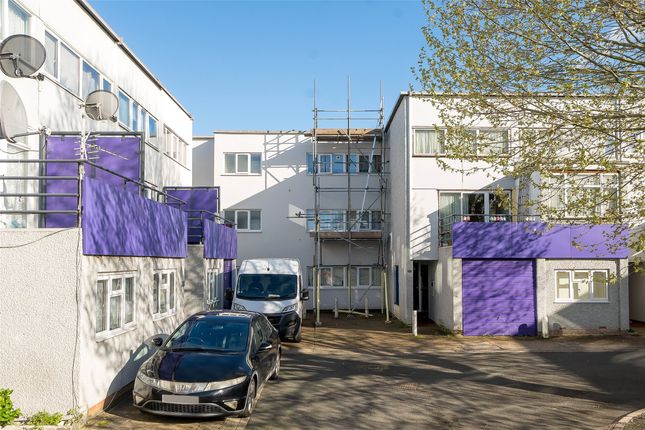 Thumbnail Flat for sale in Brecon Close, Mitcham