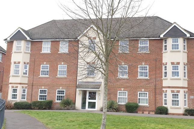 Thumbnail Flat to rent in Kirby Drive, Bramley