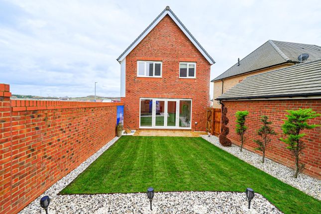 2, Shackleton Grove, Leighton Buzzard photo 4