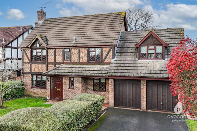5-bed house on 127, Hilmanton, Reading, £800,000