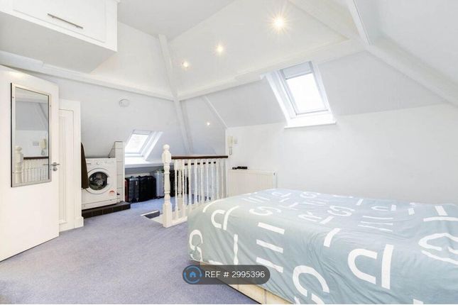 Flat, Dartmouth Road, London photo 2