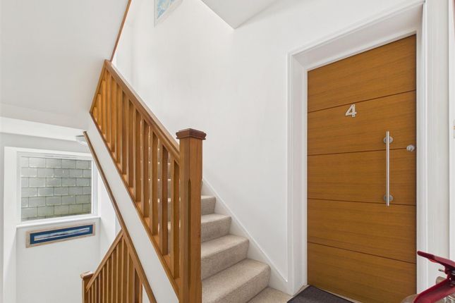 Flat 4, 3 Mount Wise, Newquay photo 4