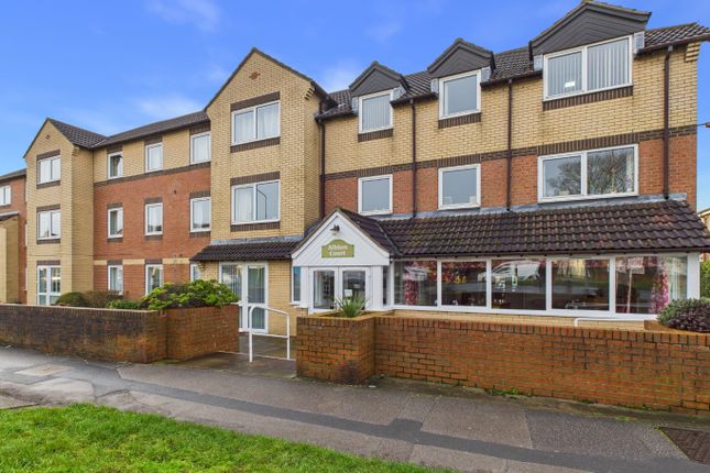 48, Albion Court, Hull photo 2