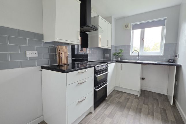 21, Chestnut Place, Southam photo 3