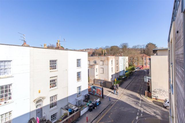 Flat for sale in Armidale Place, Bristol