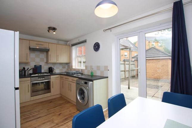 Room 3 17, Wright Way, Bristol photo 4