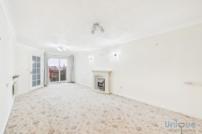 Apartment 410 Hardaker Court,, Clifton Drive South, Lytham St. Annes photo 2