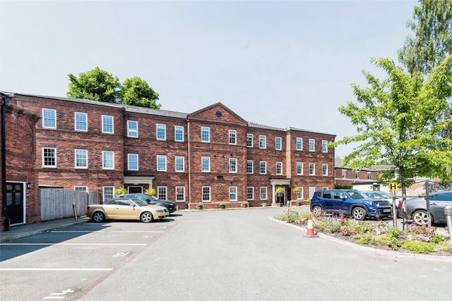 Thumbnail Flat for sale in Beatrice Court, Lichfield