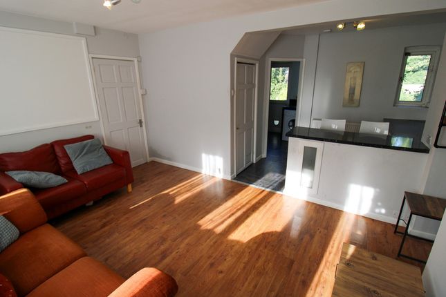 Brookfield Road, Northampton photo 3
