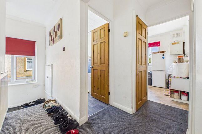 45,, Angel Lane, Hayes photo 2