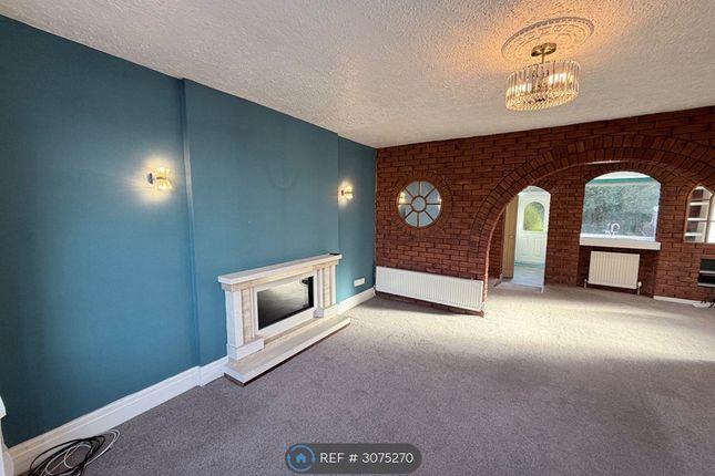 Droylsden, Manchester photo 3