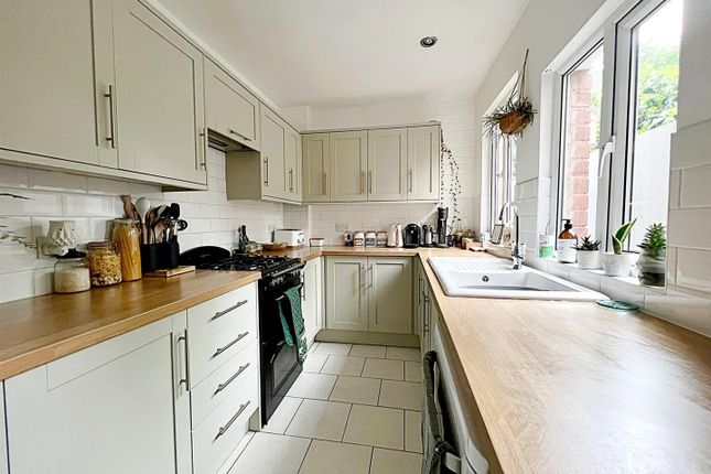 End terrace house for sale in Whitemoor Road, Kenilworth