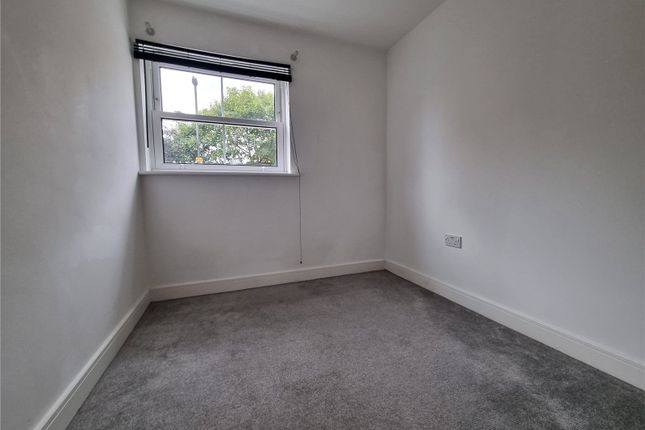 46, Wickham Crescent, Essex photo 5