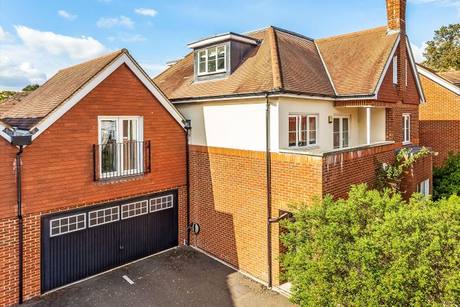 Thumbnail Link-detached house for sale in Pitt Rivers Close, Guildford, Surrey GU1.
