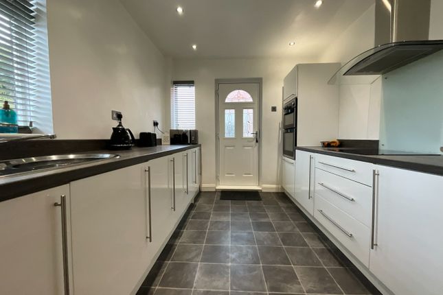 Thumbnail End terrace house for sale in Victoria Road East, Hebburn, Tyne And Wear