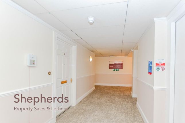 19 Belvedere Court, High Street, Hoddesdon photo 3