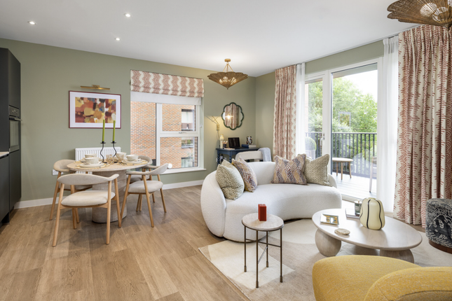 Nestles Avenue,  Hayes, Middlesex,  photo 5