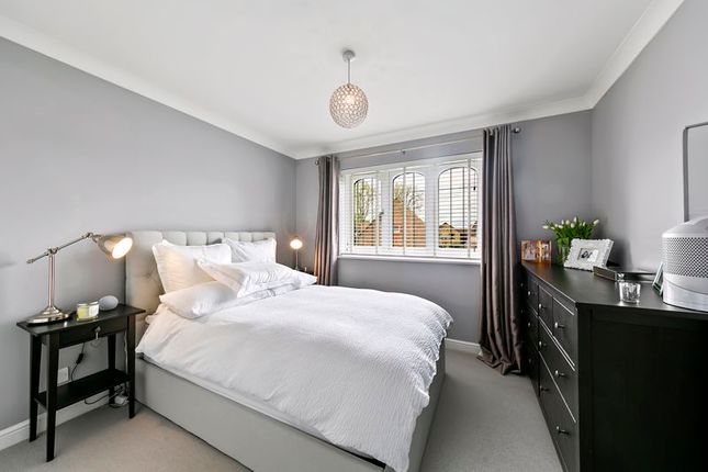 Flat for sale in High Street, West Molesey
