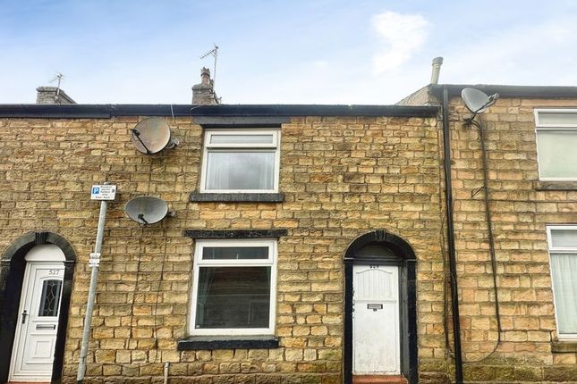 2-bed house on 529, Rochdale Old Road, Bury, £150,000