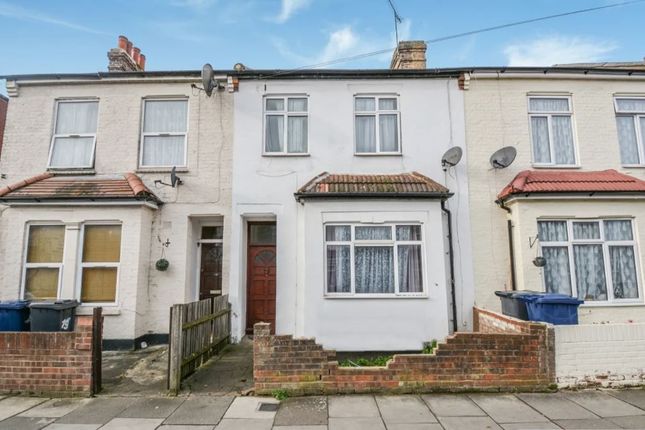 3-bed terraced on 17 Salisbury Road, Southall, £500,000