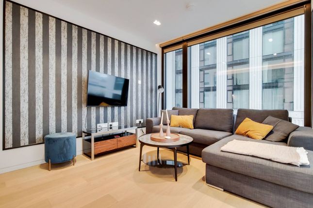 1 bed flat for sale in Southbank Place, South Bank, London SE1