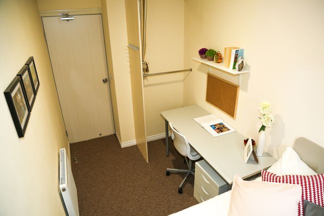 Room to rent in Cherry Tree Drive, Coventry