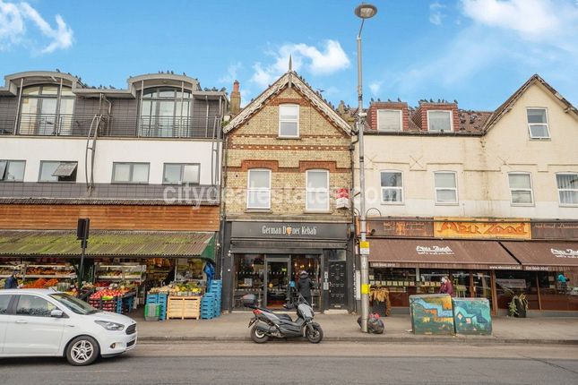 Thumbnail Detached house for sale in Broadway, West Ealing, London