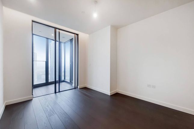 Thumbnail Flat to rent in Damac Tower SW8, Vauxhall, London,