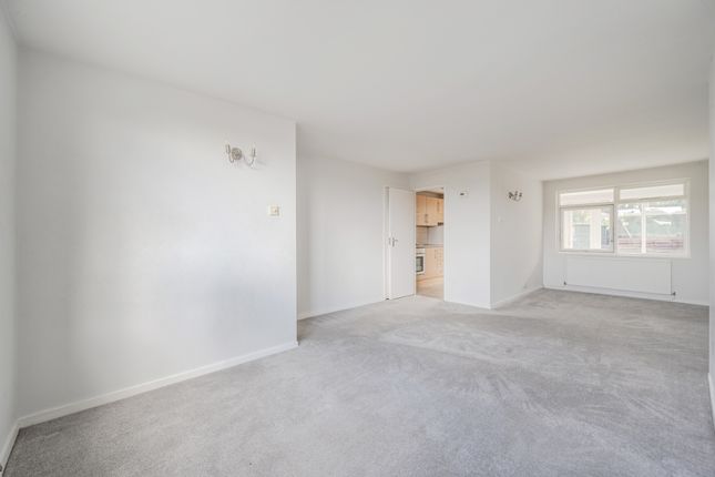 17, Audley Drive, Maidenhead photo 4