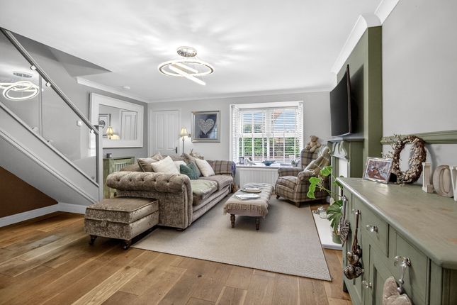37, Walton Chase, Wetherby photo 3