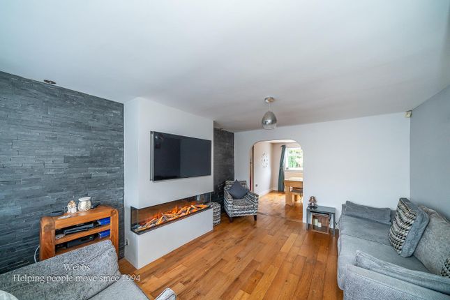 18, Coltsfoot View, Walsall photo 2