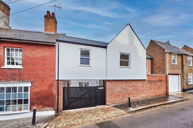 Thumbnail Detached house to rent in Fishpool Street, St Albans, Hertfordshire