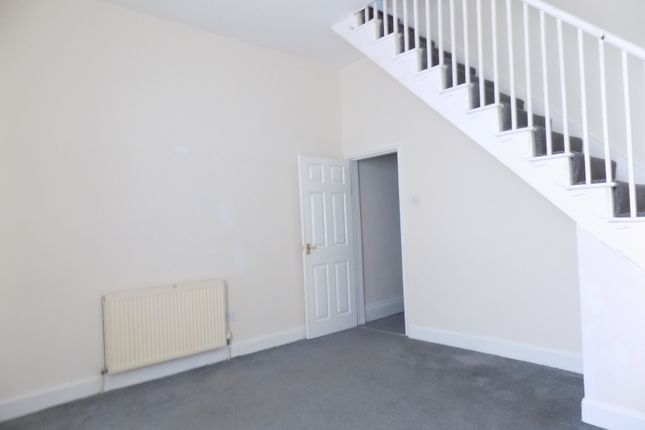 8, SOUTH TERRACE, SOUTHWICK photo 4