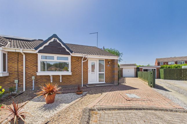 2-bed house on 8, Oak Grove, Hull, £210,000