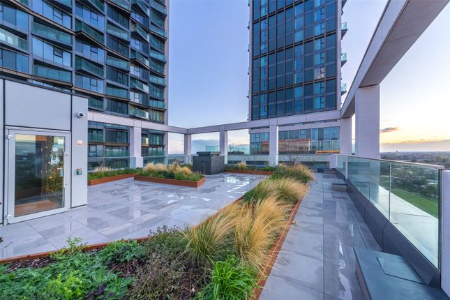 Flat to rent in Icon Tower, 8 Portal Way, London
