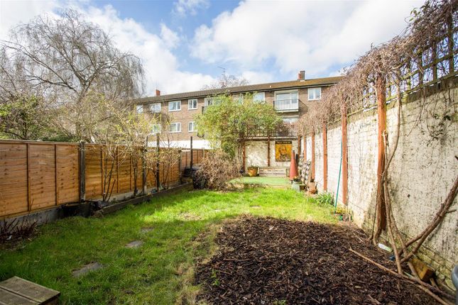 15, Rectory Square, Stepney photo 4