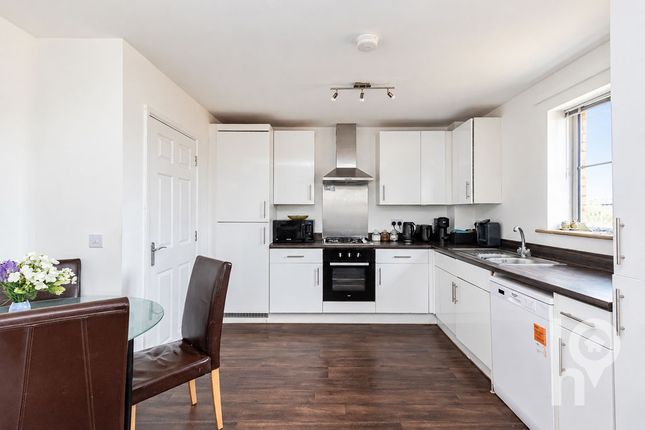 11, Aspen Drive, Sheerness photo 3