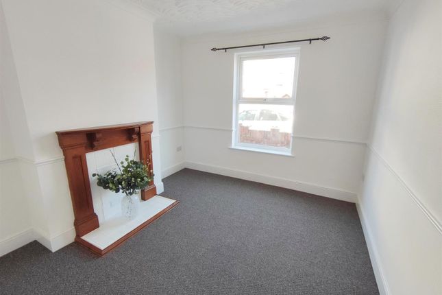 3, Payne Street, Lowestoft photo 2