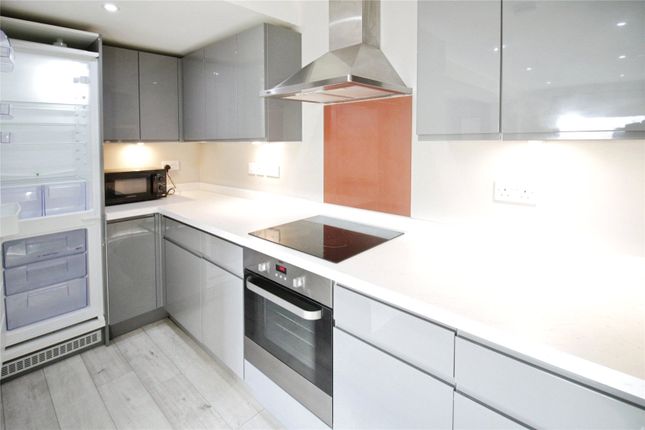 Flat 170, 61-71, Beaumont Court,, Southend On Sea photo 4