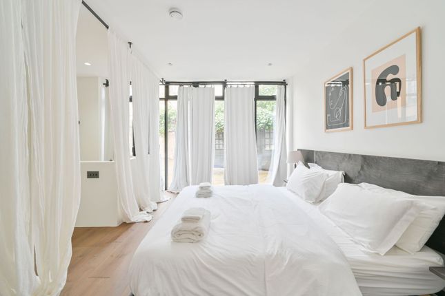 Macroom Road, W9, Maida Hill photo 4