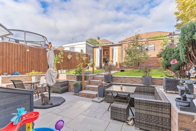 21 Graig Park Villas, Newport photo 4